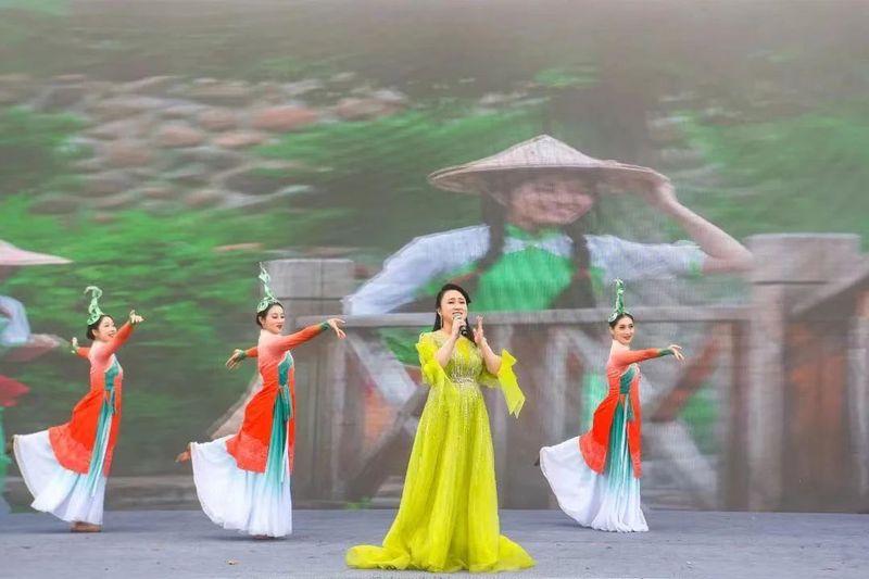 有关于茶乡安溪春茶开采正当时的消息(1)