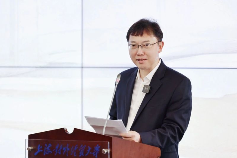 有关于第一部文言文、白话文、英文分段对照的《茶经》译著首发仪式举办的新闻(1)