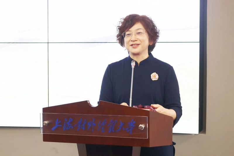 有关于第一部文言文、白话文、英文分段对照的《茶经》译著首发仪式举办的新闻(3)